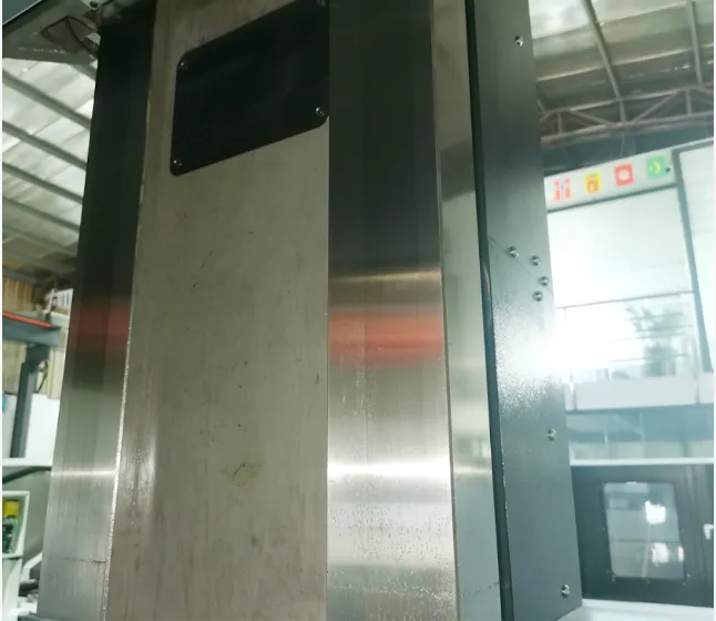 Hand-scraped machine column surfaces